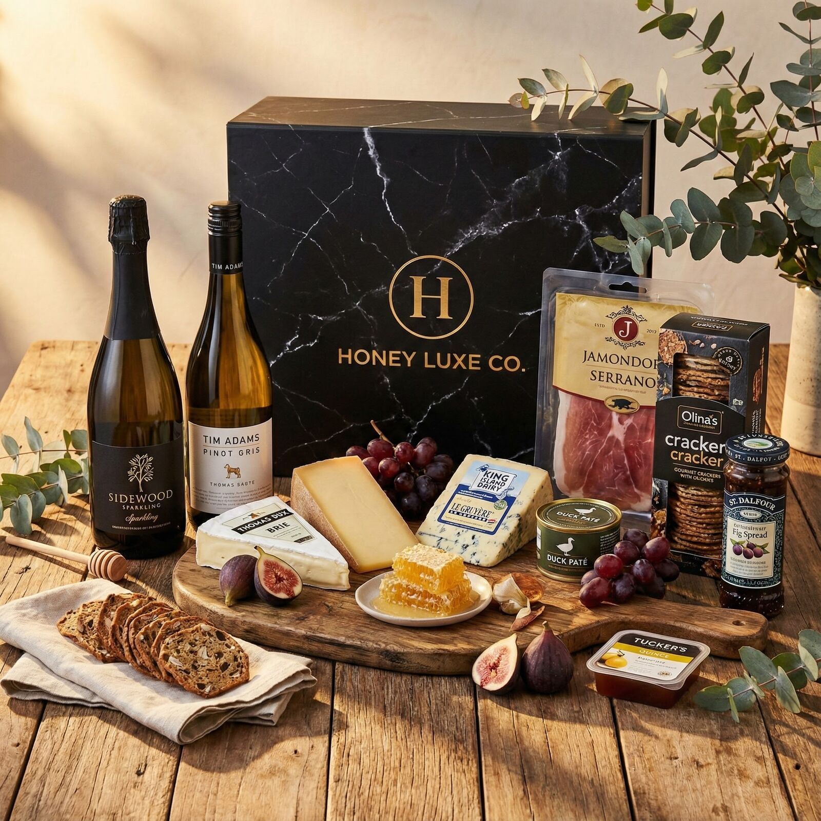 Epicurean Harmony – Sparkling & Pinot Gris Gourmet Feast Hamper
