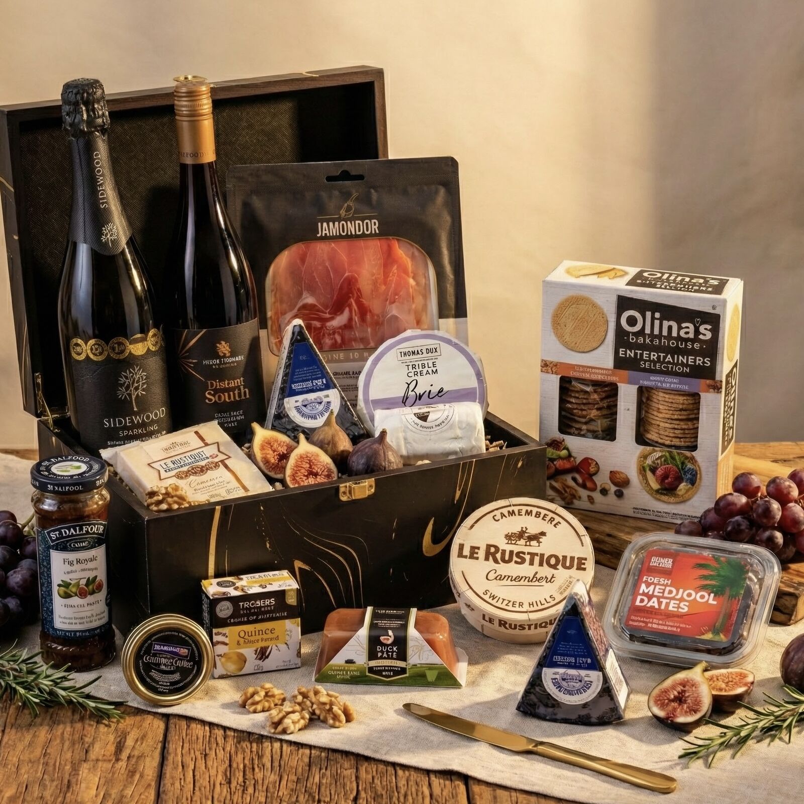 Epicurean Duo – Sidewood Sparkling, Pinot Noir & Gourmet Feast Hamper